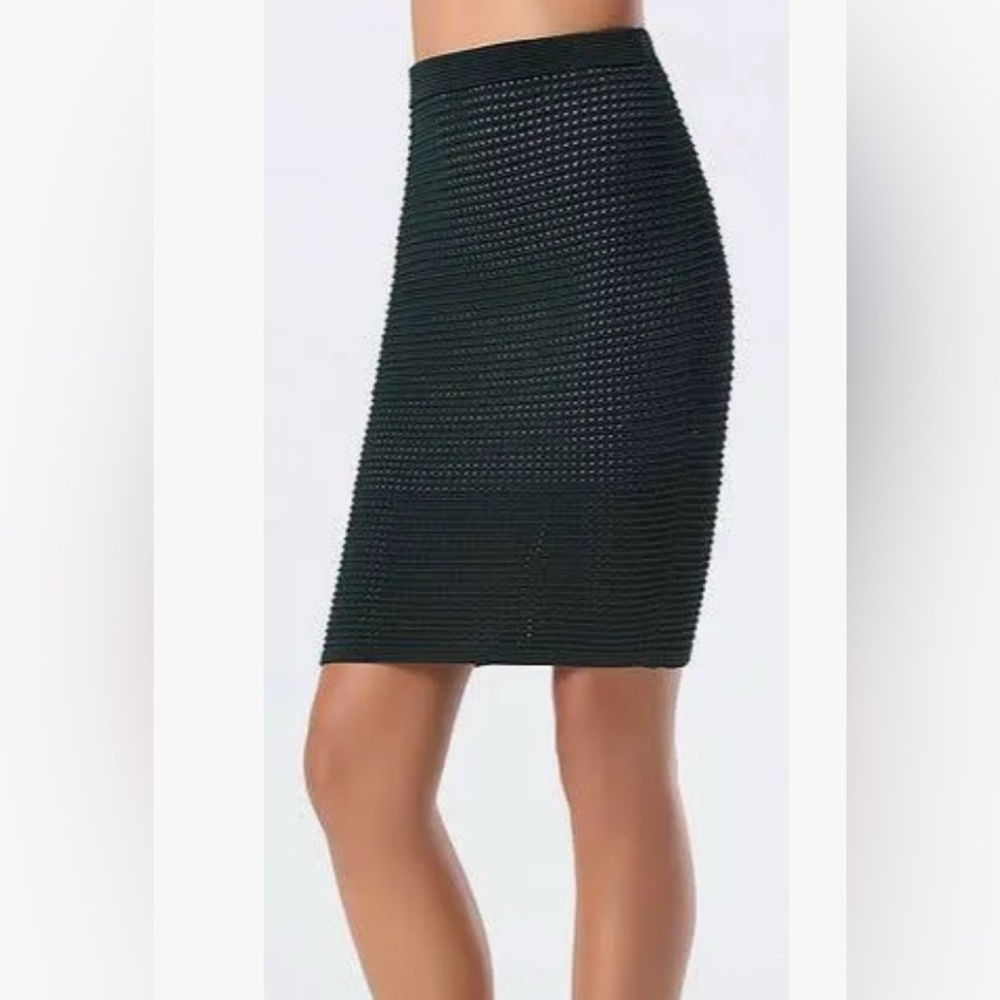 BEBE OPEN OTTOMAN SKIRT
